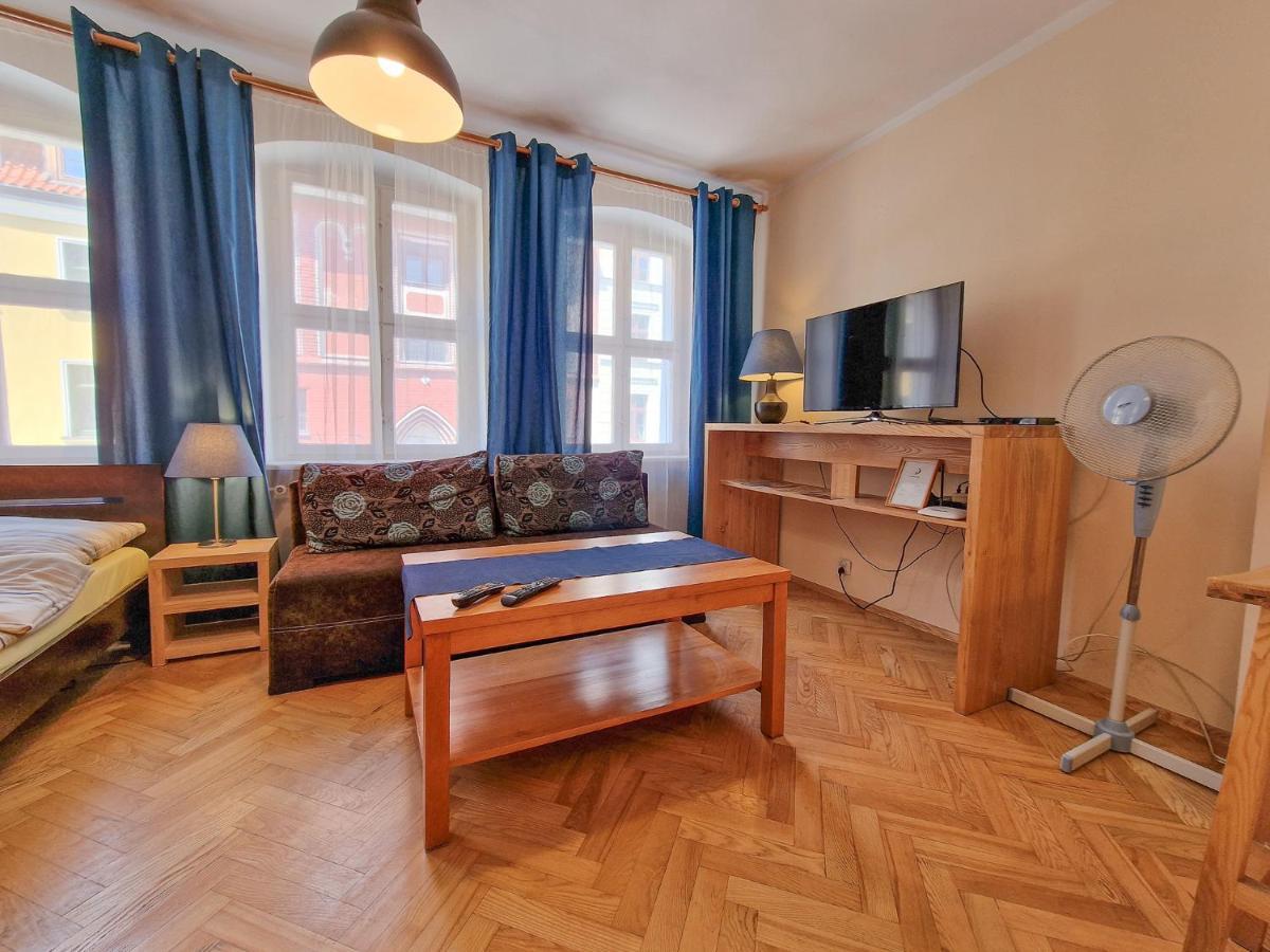 Apartament Ksiezycowy Apartment Torun Luaran gambar